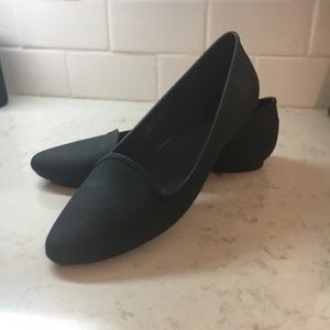 Crocs "EVE" Black flats Women's size 8 worn once